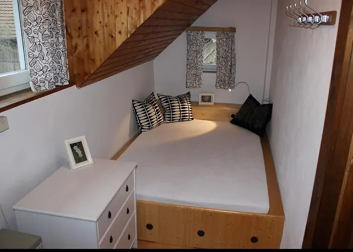 Schwärzer Ferienhaus