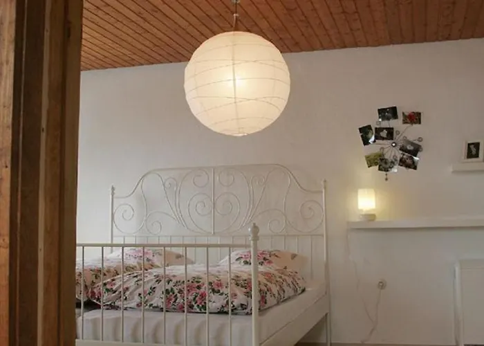 Schwärzer Ferienhaus